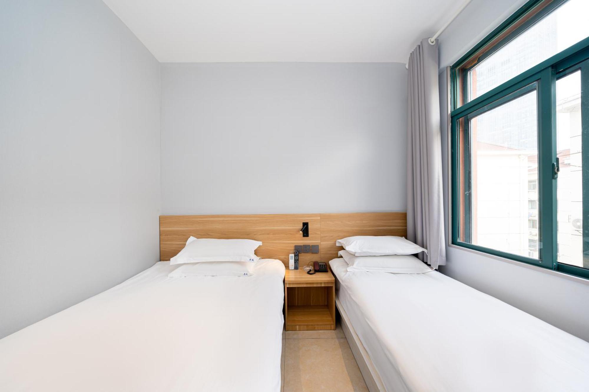 Hostel Dengba Inn-fengqiao Road Subway Station Global Harbor Branch