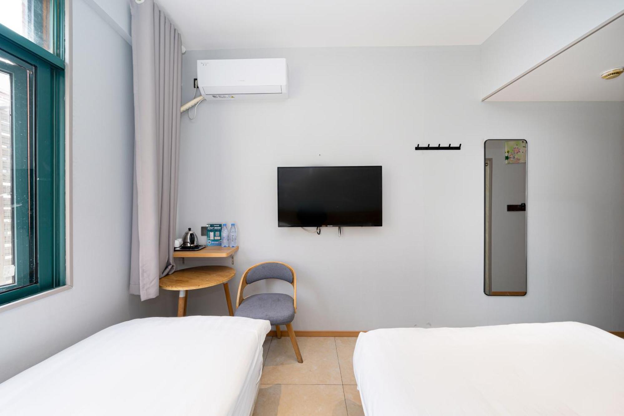 Hostel Dengba Inn-fengqiao Road Subway Station Global Harbor Branch