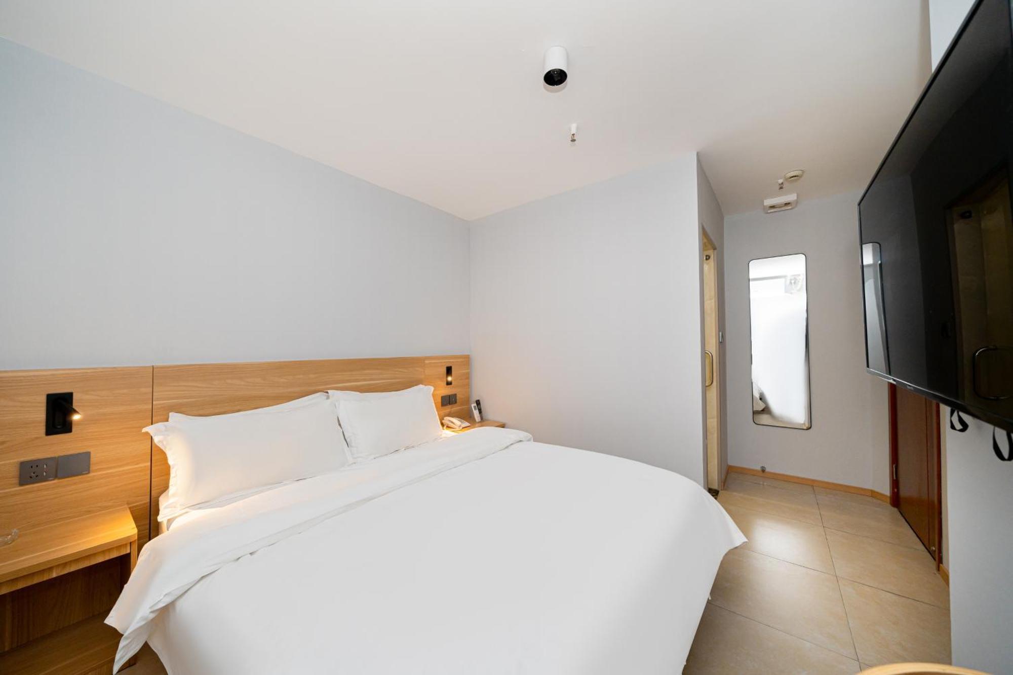 Dengba Inn-fengqiao Road Subway Station Global Harbor Branch Hostel