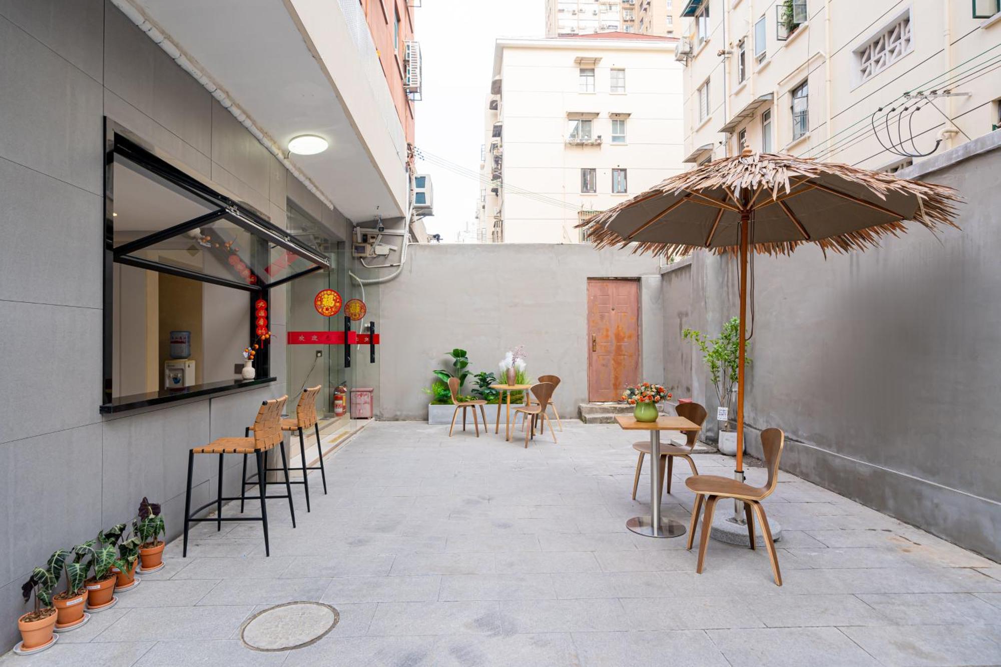 Hostel Dengba Inn-fengqiao Road Subway Station Global Harbor Branch *